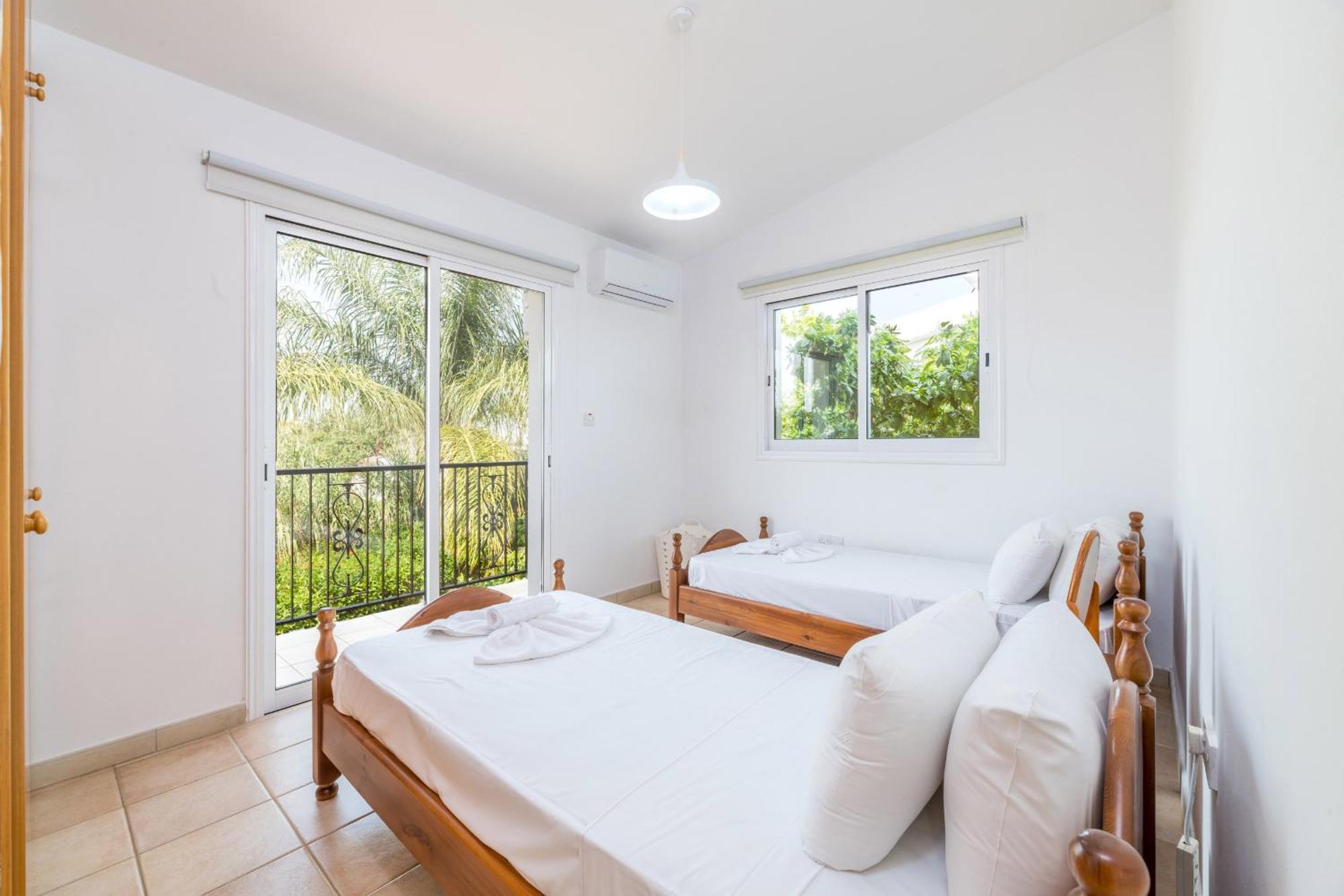 Thekla Oasis Villa Ayia Napa